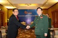 越南防长在东盟国防部长非正式会议框架内会见印尼高级军事代表团