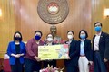 “坚强越南”活动为新冠肺炎疫情防控工作捐赠13亿越盾