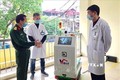 Nhiều robot y tế được nghiên cứu chế tạo phục vụ chống dịch COVID-19