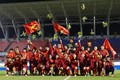 越南女足队以1比0击败泰国女足队夺得女足金牌 阮春福和范明政致信祝贺
