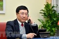 范平明与文莱外交与贸易部第二部长艾瑞万通电话