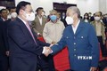 越南国会主席王廷惠与海防市选民接触