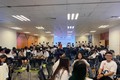 2021年旅外越南大学生领袖营吸引众多青年参加