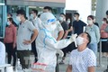 新冠肺炎疫情：岘港市为各高科技园区劳动者进行新冠病毒检测