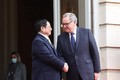 越南政府总理范明政会见法国国民议会议长费朗