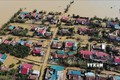 Hỗ trợ trên 19.200 hộ nghèo miền Trung xây dựng nhà ở phòng, tránh bão, lụt