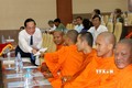 Thăm, chúc Tết cổ truyền đồng bào Khmer tại Trà Vinh  
