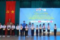 Trao học bổng Vừ A Dính cho học sinh dân tộc thiểu số và con ngư dân có hoàn cảnh khó khăn tỉnh Khánh Hòa