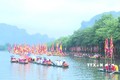Hoạt động văn hóa đặc sắc trên sông trong Lễ hội Tràng An, tỉnh Ninh Bình. Ảnh: Hải Yến-TTXVN