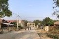 Nhờ nguồn vốn từ chương trình xây dựng nông thôn mới và sự đóng góp của người dân, đường giao thông nông thôn ở xã Chư Gu, huyện Krông Pa (Gia Lai) được bê tông hóa. Ảnh: Lê Nam/baogialai.com.vn