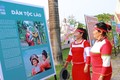 Khai mạc triển lãm ảnh "Sắc màu các dân tộc Việt Nam"