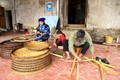Độc đáo nghệ thuật đan mâm của đồng bào Hà Nhì