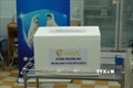 Vaccine phòng COVID-19 được vận chuyển tới Bệnh viện Bệnh Nhiệt đới Thành phố Hồ Chí Minh. Ảnh: Đinh Hằng - TTXVN