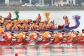 Giỗ Tổ Hùng Vương 2023: Mãn nhãn với cuộc đua bơi chải trên hồ Công viên Văn Lang