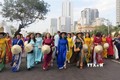 Festival Biển 2023: Hơn 6.000 phụ nữ Khánh Hòa diễu hành tôn vinh áo dài trên phố