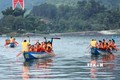 Giải đua thuyền đuôi én ở Than Uyên tỉnh Lai Châu