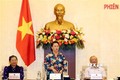 越南国会常委会第46次会议闭幕