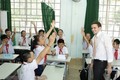 美国派遣志愿者赴越南任教英语