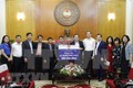 越南祖国阵线中央委员会共接收社会各界向中部灾区捐款2650亿越盾