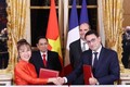 越捷航空公司与法国赛峰集团签署全面战略合作协议
