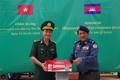 柬埔寨特本克蒙省向西宁省武装力量致以新春祝福