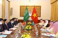 外交部部长裴青山与沙特阿拉伯外交大臣费萨尔举行会谈
