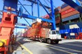  海防新港国际集装箱港迎来超大型集装箱船