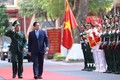 越南政府总理范明政视察边防部队司令部