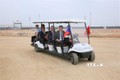 捷克总理视察设在广宁省的斯柯达汽车组装制造厂项目
