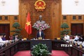 越南政府总理主持召开政府常务会议 排忧解难促生产