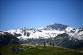 Băng tuyết phủ trên dãy Alps ở Val d'Isere, Pháp ngày 5/7/2020. Ảnh: AFP/TTXVN