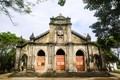 Nhà thờ Tùng Sơn mang một vẻ đẹp cổ kính đặc biệt của một ngôi nhà thờ đá. Ảnh: Trần Lê Lâm - TTXVN