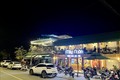 Một cửa hàng trà - cafe mới được khai trương dịp Tết Nguyên đán Nhâm Dần ở huyện miền núi Khánh Sơn, làm điểm dừng chân cho du khách gần xa khi đến với vùng cao du lịch. Ảnh: TTXVN phát