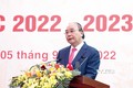 Chủ tịch nước Nguyễn Xuân Phúc phát biểu tại buổi lễ Lễ khai giảng năm học 2022-2023 tại Trường THPT Chuyên Khoa học Tự nhiên (Đại học Khoa học Tự nhiên thuộc Đại học Quốc gia Hà Nội). Ảnh: Thống Nhất - TTXVN