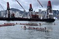 Các đội tham gia đua Thuyền Rồng tại cảng Victoria (Hong Kong). Ảnh: Mạc Luyện-PV TTXVN tại Hong Kong