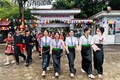 Học sinh các dân tộc trên địa bàn tỉnh Lai Châu phấn khởi dự lễ khai giảng năm học mới. Ảnh: TTXVN phát