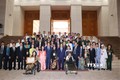 Thủ tướng Nguyễn Xuân Phúc gặp mặt đại biểu dự Lễ tuyên dương "Những tấm gương sáng thầm lặng vì cộng đồng"