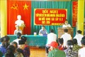 Một buổi tiếp xúc cử tri của các ứng cử đại biểu HĐND các cấp nhiệm kỳ 2016 – 2026 tại thôn Bắc Sơn, xã Môn Sơn, huyện Con Cuông (Nghệ An). Ảnh: Tá Chuyên - TTXVN