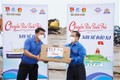 “Chuyến tàu Tuổi trẻ - San sẻ đảo xa” tiếp sức cho huyện đảo Phú Quý chống dịch COVID-19