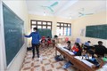 Giờ Mĩ thuật của lớp ghép 2+4+5 tại điểm trường Lũng Slàng, trường Tiểu học xã Tri Phương, huyện Tràng Định, tỉnh Lạng Sơn. Ảnh: TTXVN phát