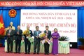 Hội đồng nhân dân tỉnh Gia Lai chúc mừng 2 Phó chủ tịch mới của tỉnh Gia Lai. Ảnh: TTXVN phát