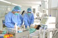 Diễn tập tình huống điều trị hồi sức cho các ca bệnh COVID-19 nặng tại Bệnh viện Dã chiến số 13 (Thành phố Hồ Chí Minh). Ảnh: Đinh Hằng - TTXVN