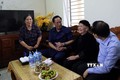 Phó Chủ tịch Quốc hội Trần Quang Phương và lãnh đạo tỉnh Lạng Sơn thăm gia đình mẹ liệt sĩ tại thị trấn Cao Lộc, huyện Cao Lộc. Ảnh: Văn Đạt - TTXVN