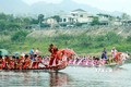 Sôi nổi hội đua thuyền truyền thống trên sông Lô Xuân Giáp Thìn