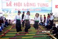 Múa sạp một trong những nét văn hóa đặc sắc của dân tộc Thái tại lễ hội. Ảnh: Quý Trung – TTXVN