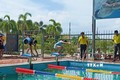 Các vận động viên tham gia giải thi bơi thiếu niên tỉnh Bạc Liêu năm 2024. Ảnh: TTXVN phát