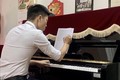 Nhạc sỹ Xuân Ngọc sáng tác ca khúc Về thăm Xứ Nghệ. Ảnh: TTXVN phát