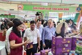 Giới thiệu các sản phẩm OCOP của Ninh Bình ở Hà Nội. Ảnh: bnews.vn