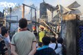 Chập điện, lửa thiêu rụi căn nhà sàn ở Điện Biên