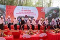 Các đại biểu thực hiện nghi thức khởi công xây dựng công trình Đền thờ liệt sĩ tại Chiến trường Điện Biên Phủ. Ảnh: Xuân Tiến - TTXVN